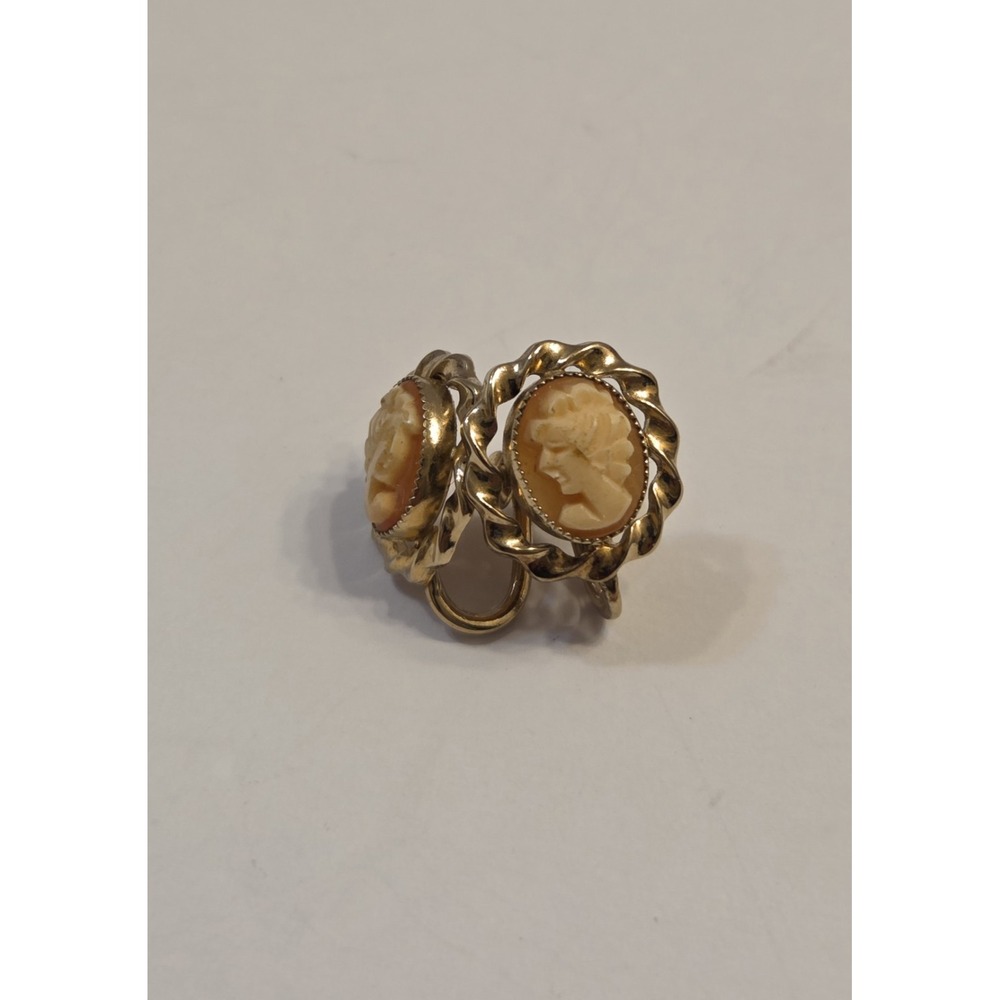 Vintage 14k G.O. Gold Cameo Screw Back AMCO Earrings - Picture 3 of 6